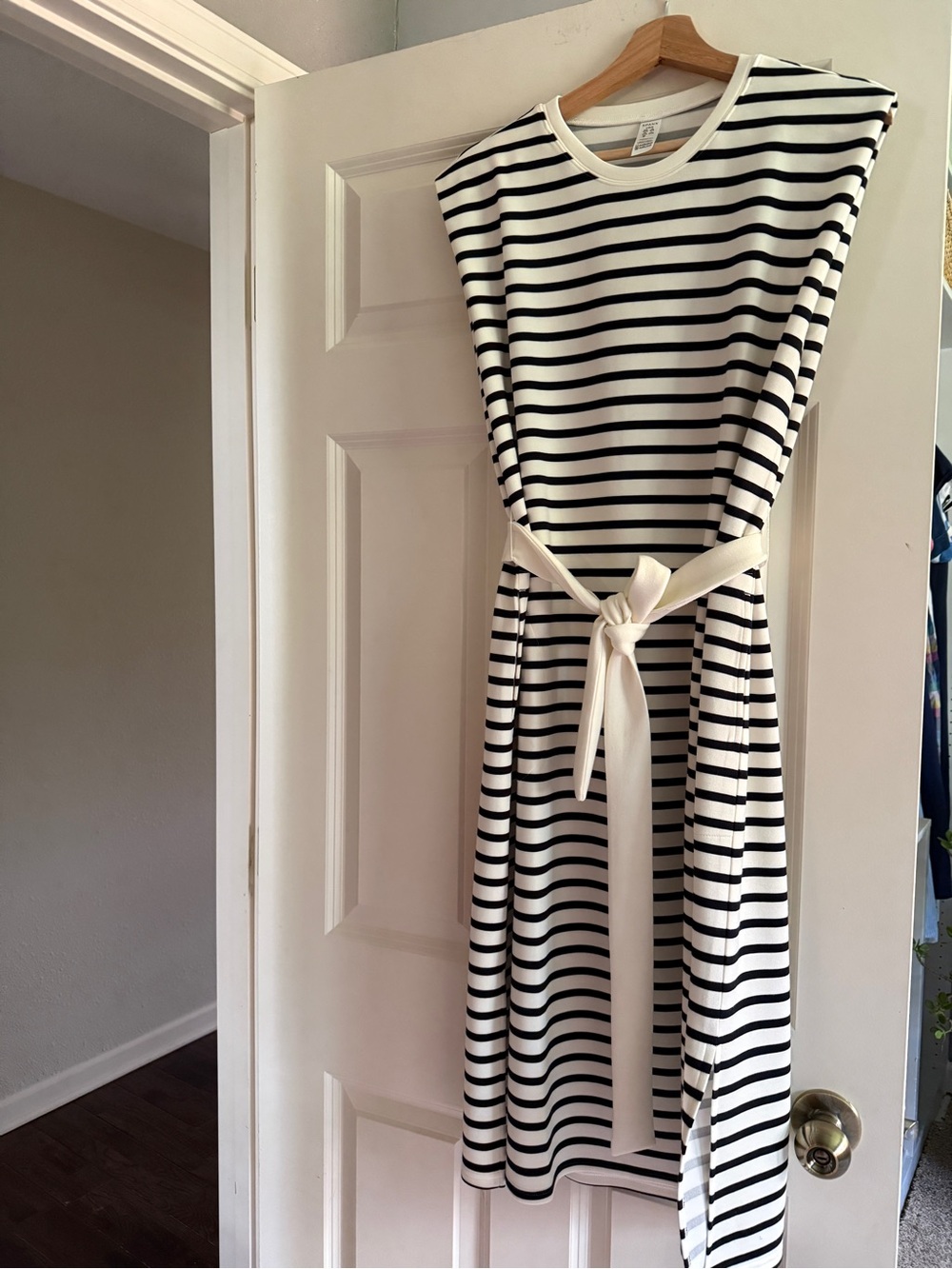 SPANX Air Essentials black and cream stripe shift with on seam pockets